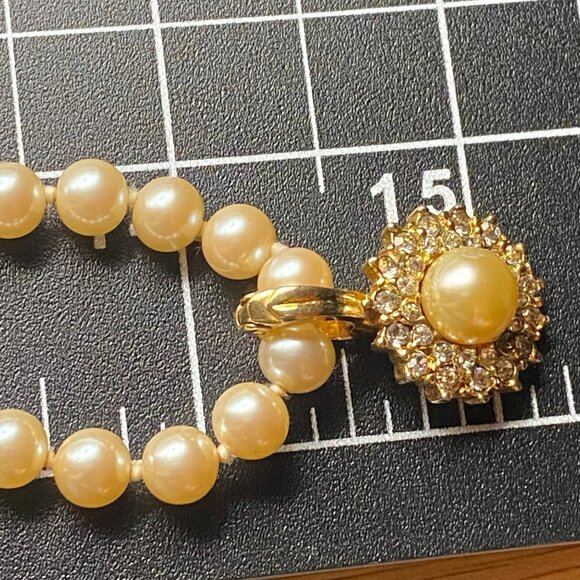 Vintage Roman Faux Pearl Necklace Enhancer 28” Luster Hand Knotted Luster - Picture 9 of 10